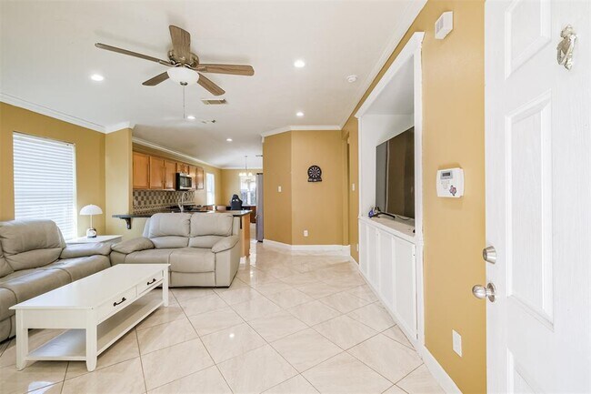 Building Photo - 6511 Sandy Bay Ct