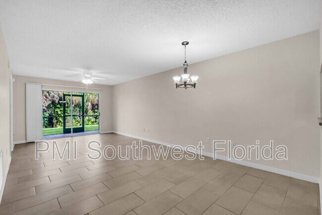 Foto del edificio - 7294 Cloister Dr