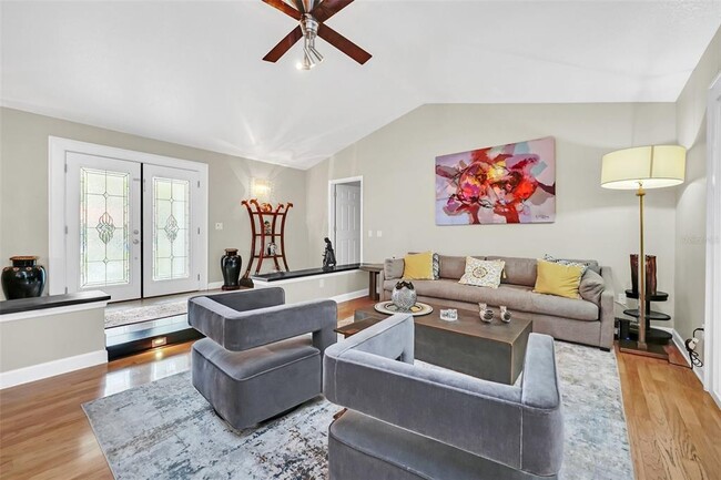 Foto del edificio - 7920 Summer Ridge Pl