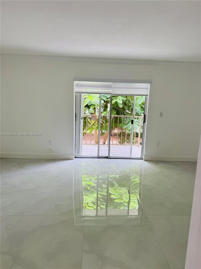 Foto del edificio - 6961 SW 129th Ave