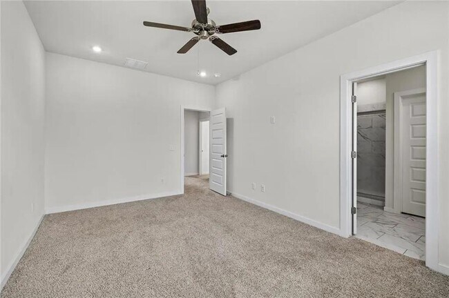 Foto del edificio - 283 S Neon Ave