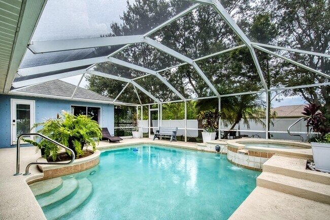 Foto del edificio - 6715 NW Pinson Ct