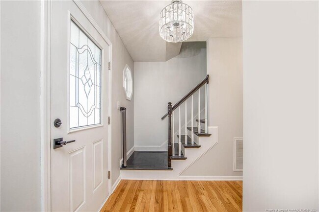 Foto del edificio - 4413 Goldenrod Ct