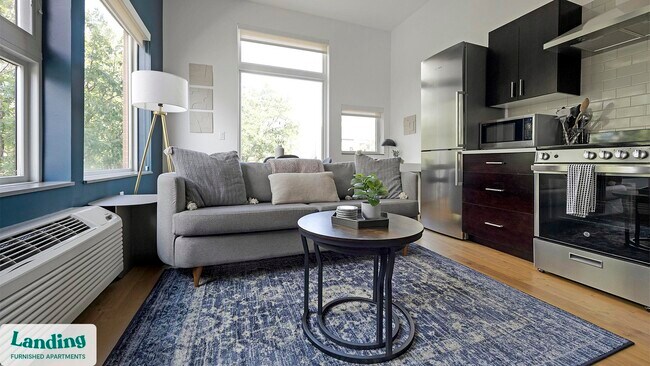 Building Photo - 135 Adams St