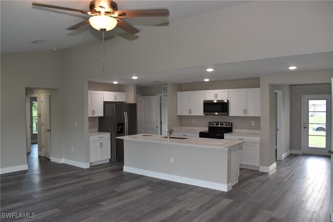 Foto del edificio - 2278 Brewster Rd