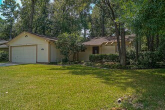 Building Photo - 11 Canyon Oak Pl