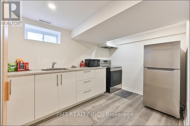 Building Photo - 406 Nairn Ave