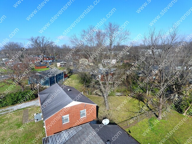 Building Photo - 3254 Panorama Dr