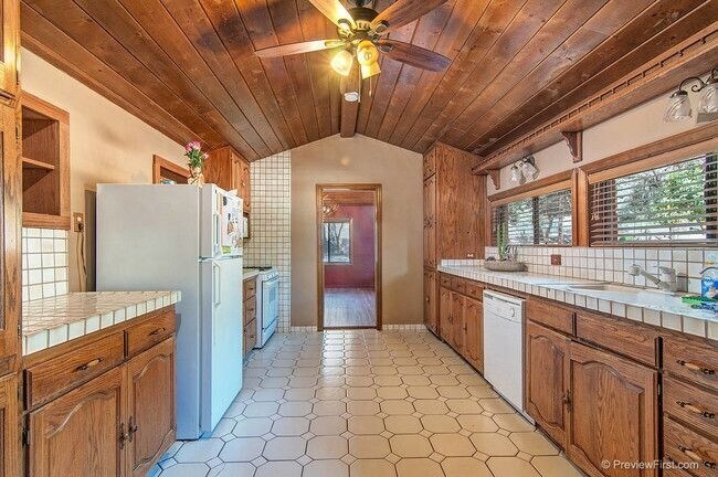 Foto del diseño de interior - SFR & Rental Cottages