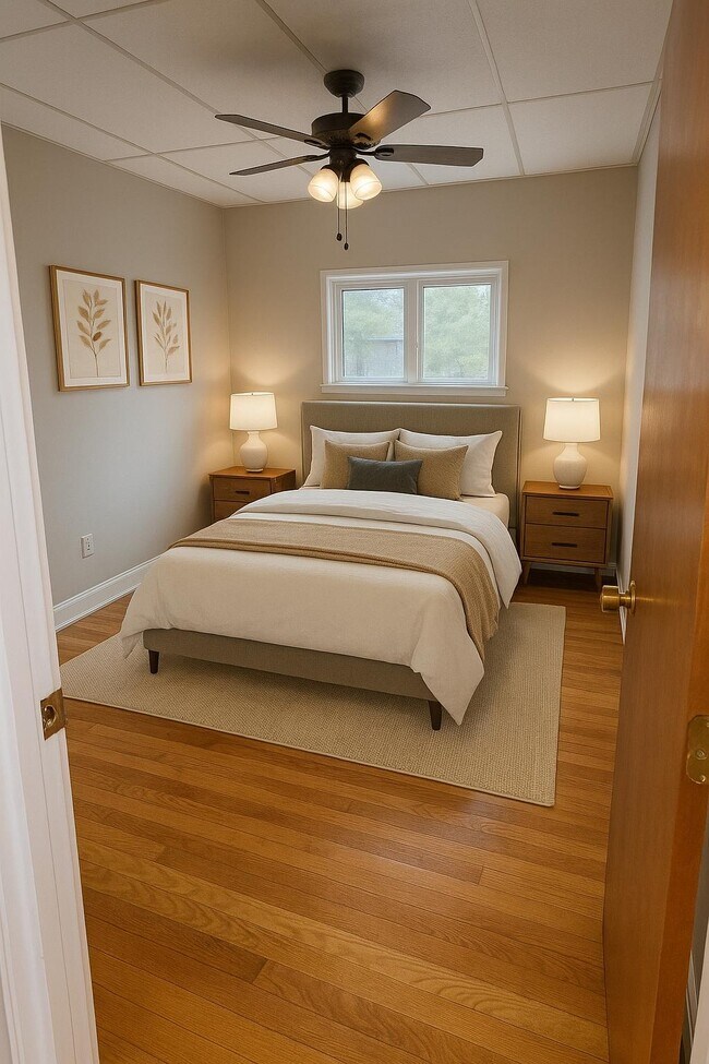 Foto del edificio - 1350 N Main Ave