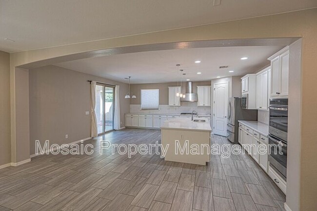 Building Photo - 3796 E Rakestraw Ln