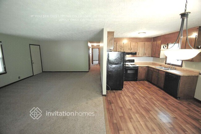 Foto del edificio - 266 Farm Ridge Dr NE