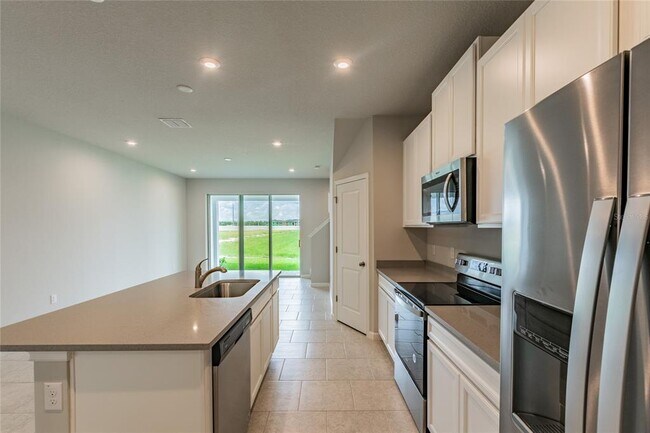 Foto del edificio - 19309 Blue Pond Dr