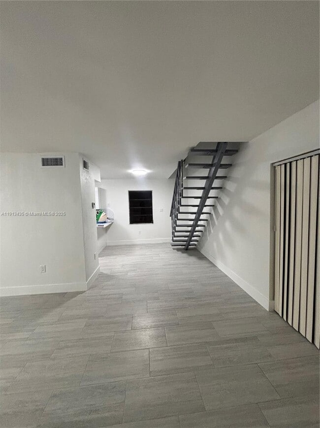 Building Photo - 1799 SW 36th Ave