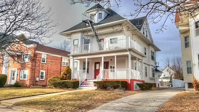 Primary Photo - 165 Norwood Ave