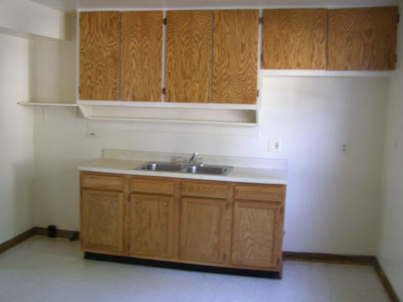 Building Photo - 32260 Hillsdale Ct