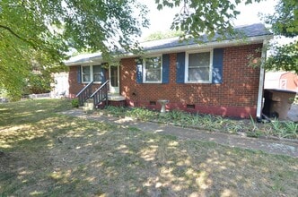 Building Photo - 5019 Raywood Ln