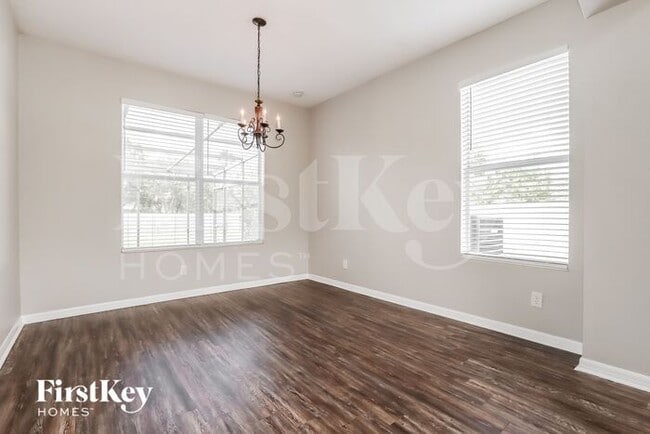 Foto del edificio - 8636 Sandy Plains Dr