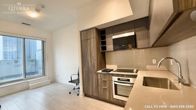 Building Photo - 2033 Kennedy Rd