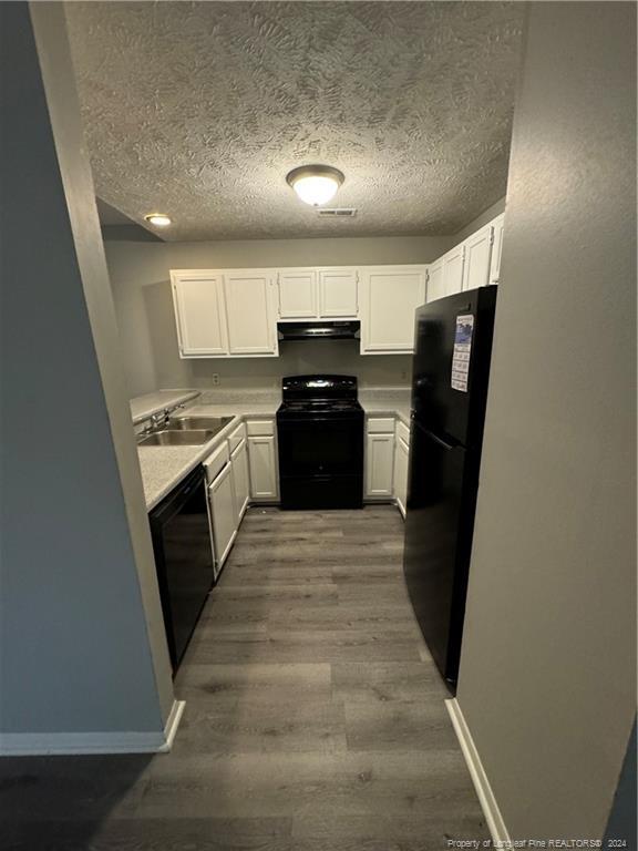 Building Photo - 1841 Tryon Dr