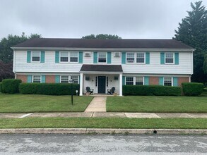 Building Photo - 1462 Wayne Ave