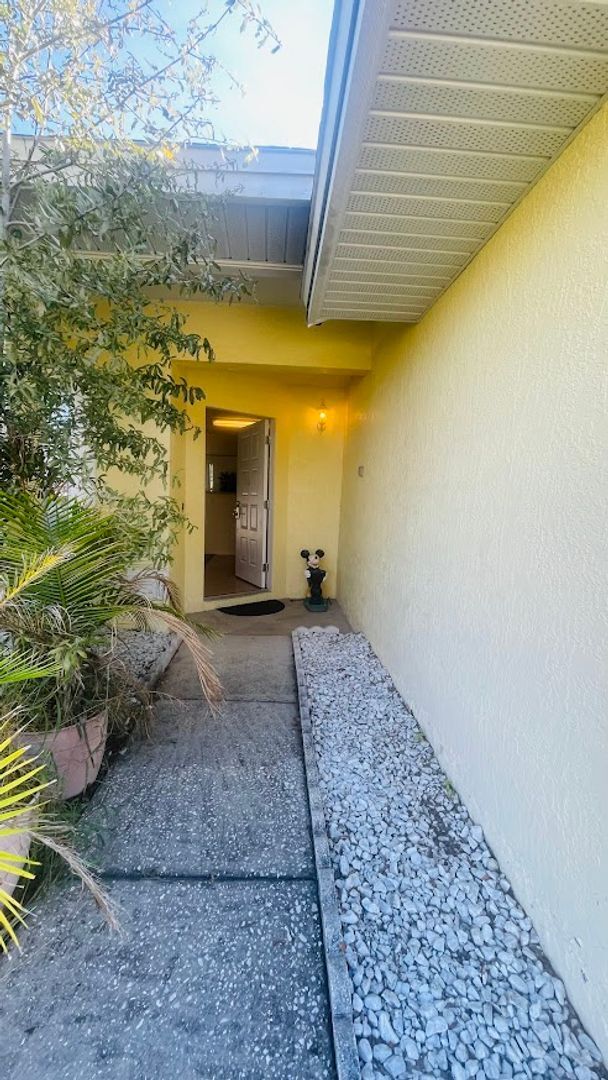 Foto del edificio - 3 Bed pool home in Kissimmee