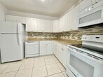 Foto principal - 9357 SW 77th Ave