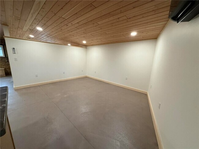 Foto del edificio - 260 Oak Ave