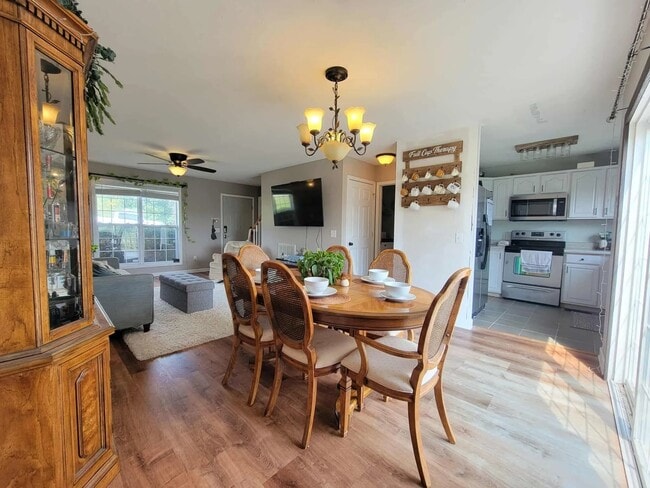 Foto del edificio - 1764 Bouton Dr