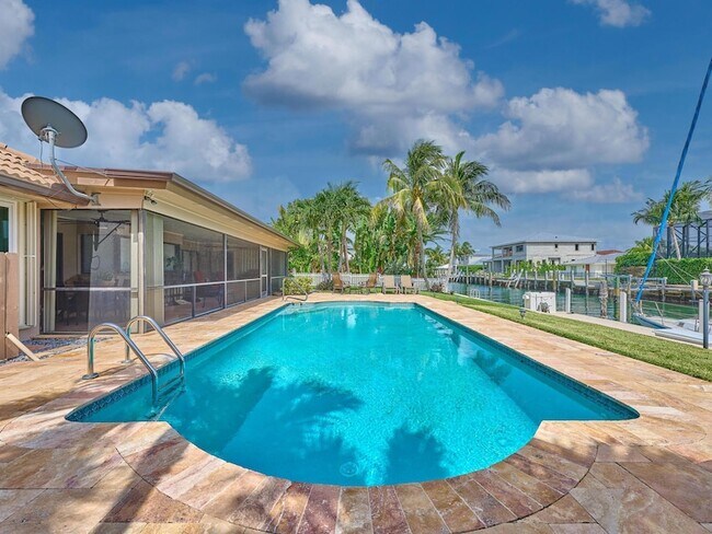 Foto del edificio - 1090 Fairview Ln