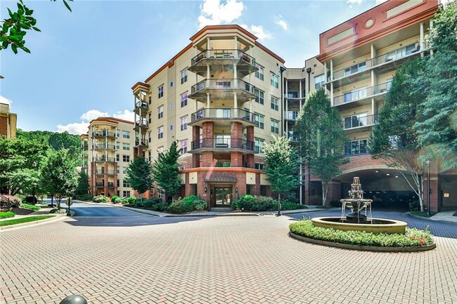 Building Photo - 200 River Vista Drive
