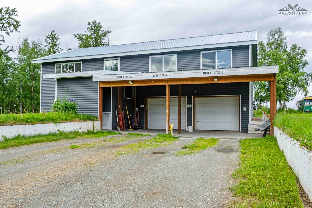 Foto principal - 1780 S Mack Dr
