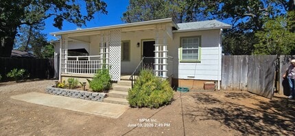 Building Photo - 6505 Marchant Ave