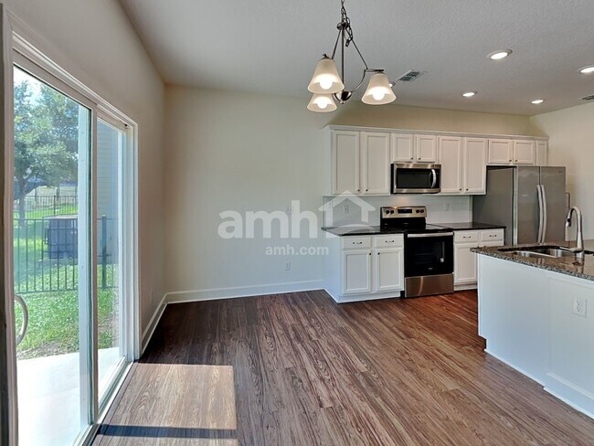 Foto del edificio - 8505 Highfield Ave
