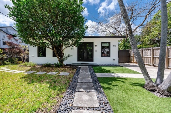 Building Photo - 412 NW 41st St