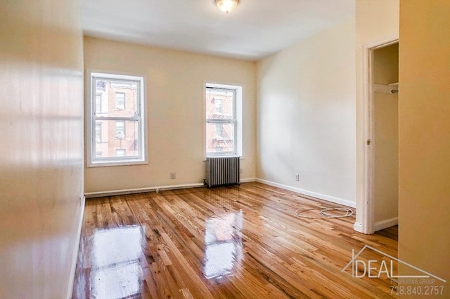 Foto del edificio - 659 Classon Ave