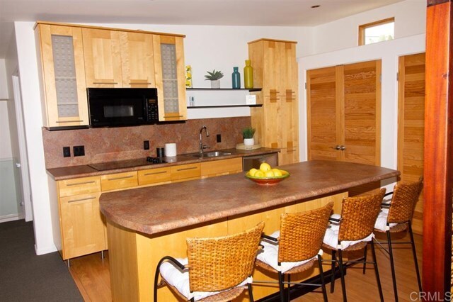 Building Photo - 415 Chesterfield Dr