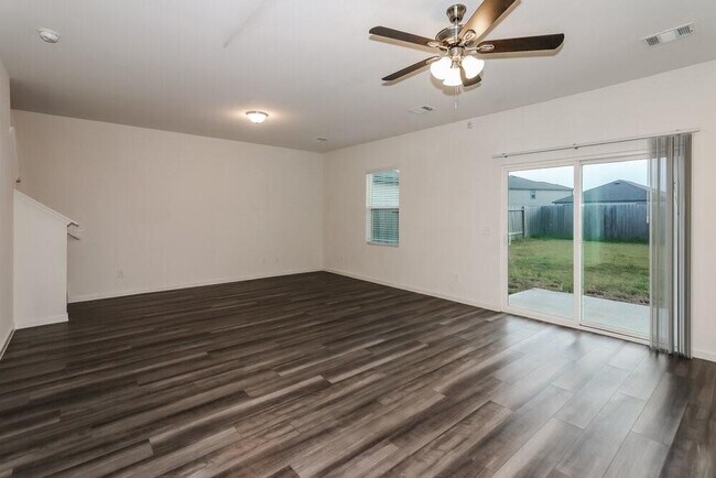 Building Photo - 4076 Scarlet Oak Ln