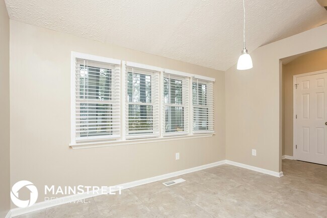 Building Photo - 452 Bells Ferry Pl