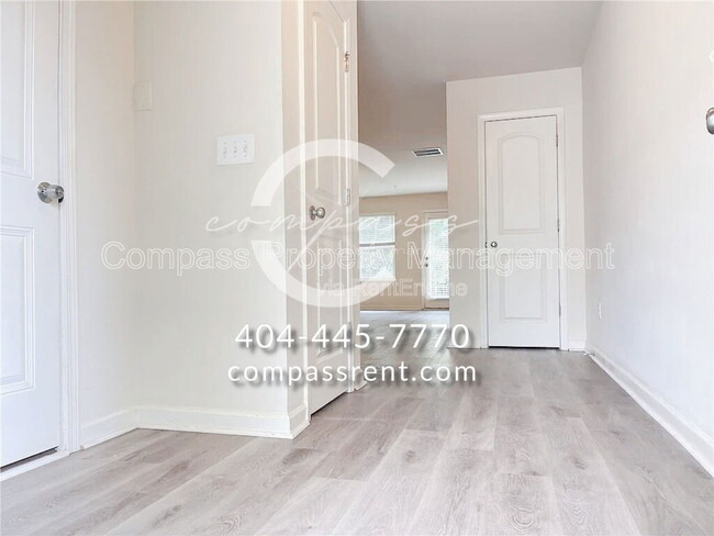 Foto del edificio - 2086 Belmont Cir NE
