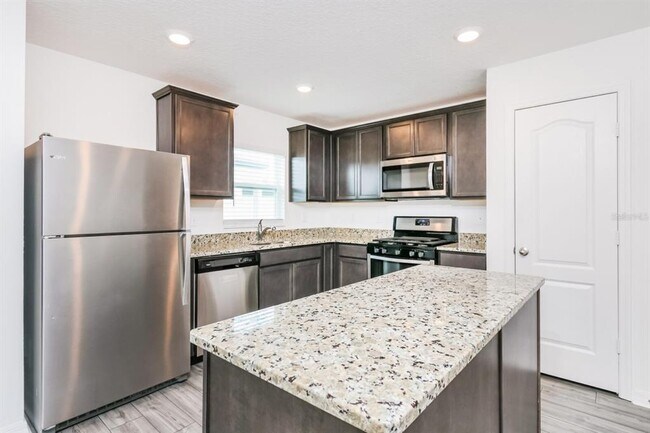 Foto del edificio - 509 Kensington View Dr