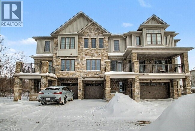 Building Photo - 79 S Creek Dr