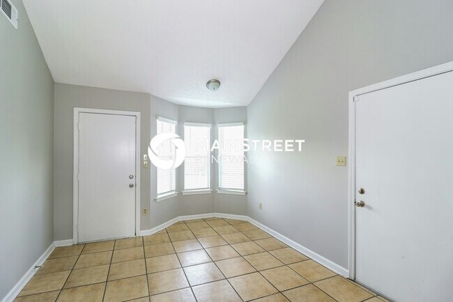 Foto del edificio - 3 Bedroom Pet-Friendly Home in Memphis, TN...