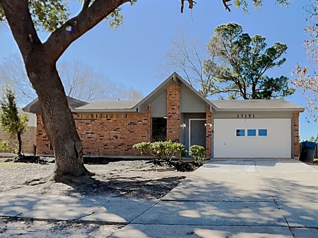 Building Photo - 17151 Ranch Country Rd