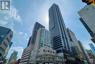 Building Photo - 395-1395 Bloor St E
