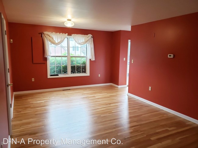 Building Photo - 2 br, 2 bath House - 210 Walnut Grove Rd