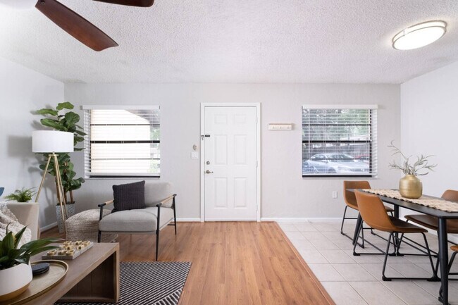 Foto del edificio - 3431 NW 21st Dr