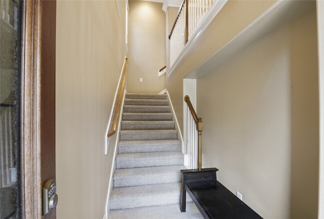 Building Photo - 7932 Stoneyway Dr