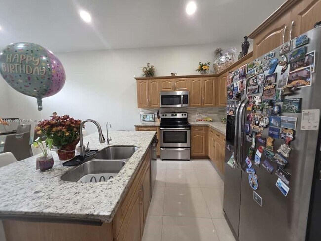 Foto del edificio - 16250 SW 26th St