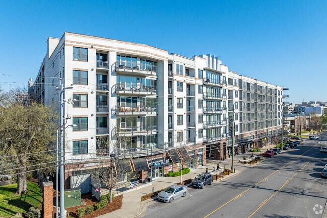 Building Photo - Elliston 23